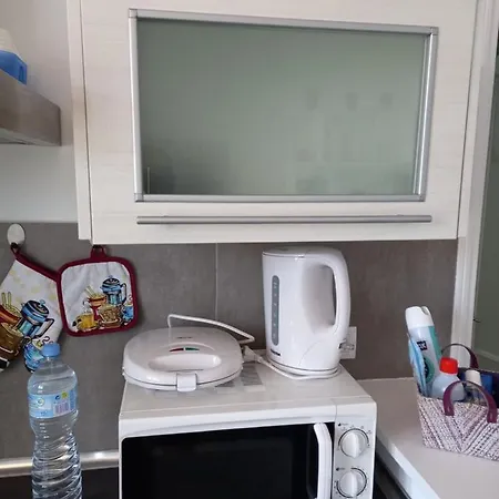 Estudio Coriandolo Wifi Fibra شقة *