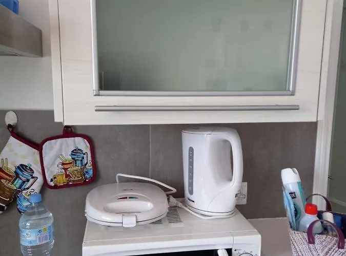 Estudio Coriandolo Wifi Fibra Lägenhet *